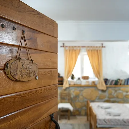 Old House Kontic Apartment Niksic Exterior photo