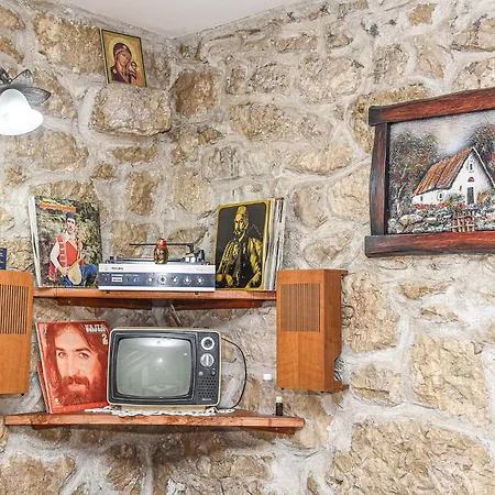 Old House Kontic Apartment Niksic Exterior photo