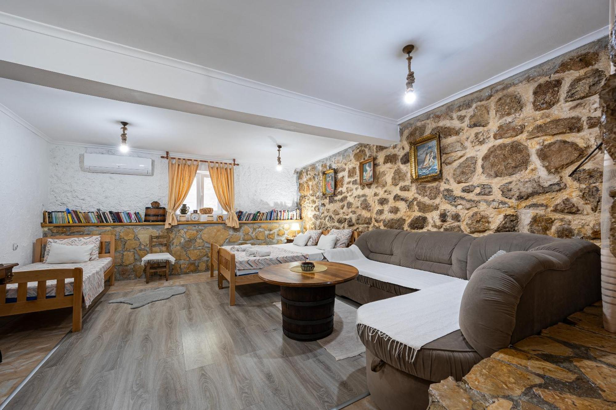 Old House Kontic Appartement *
