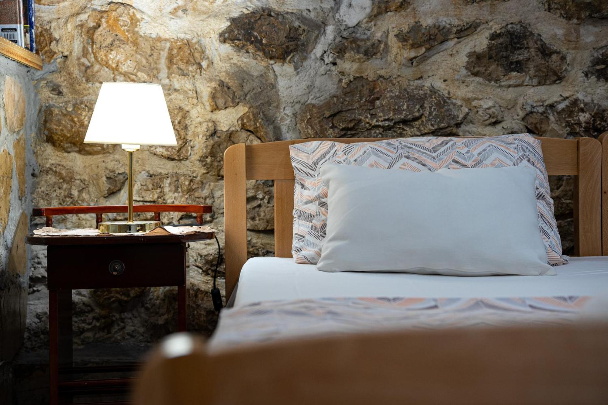 Appartement Old House Kontic