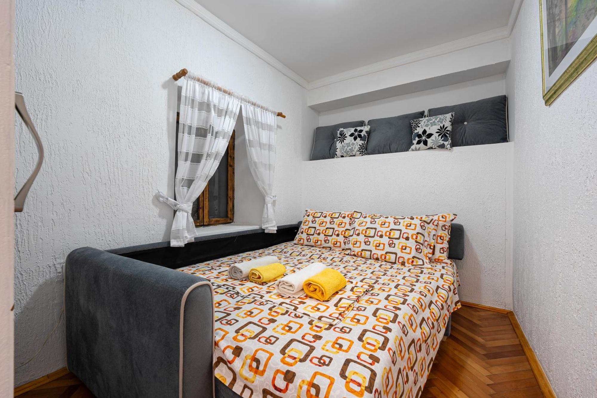Old House Kontic *